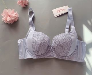 (Category: ) located in . Submitted by yingyingsg (Listing ID 1418683975, Image 1). Description: .