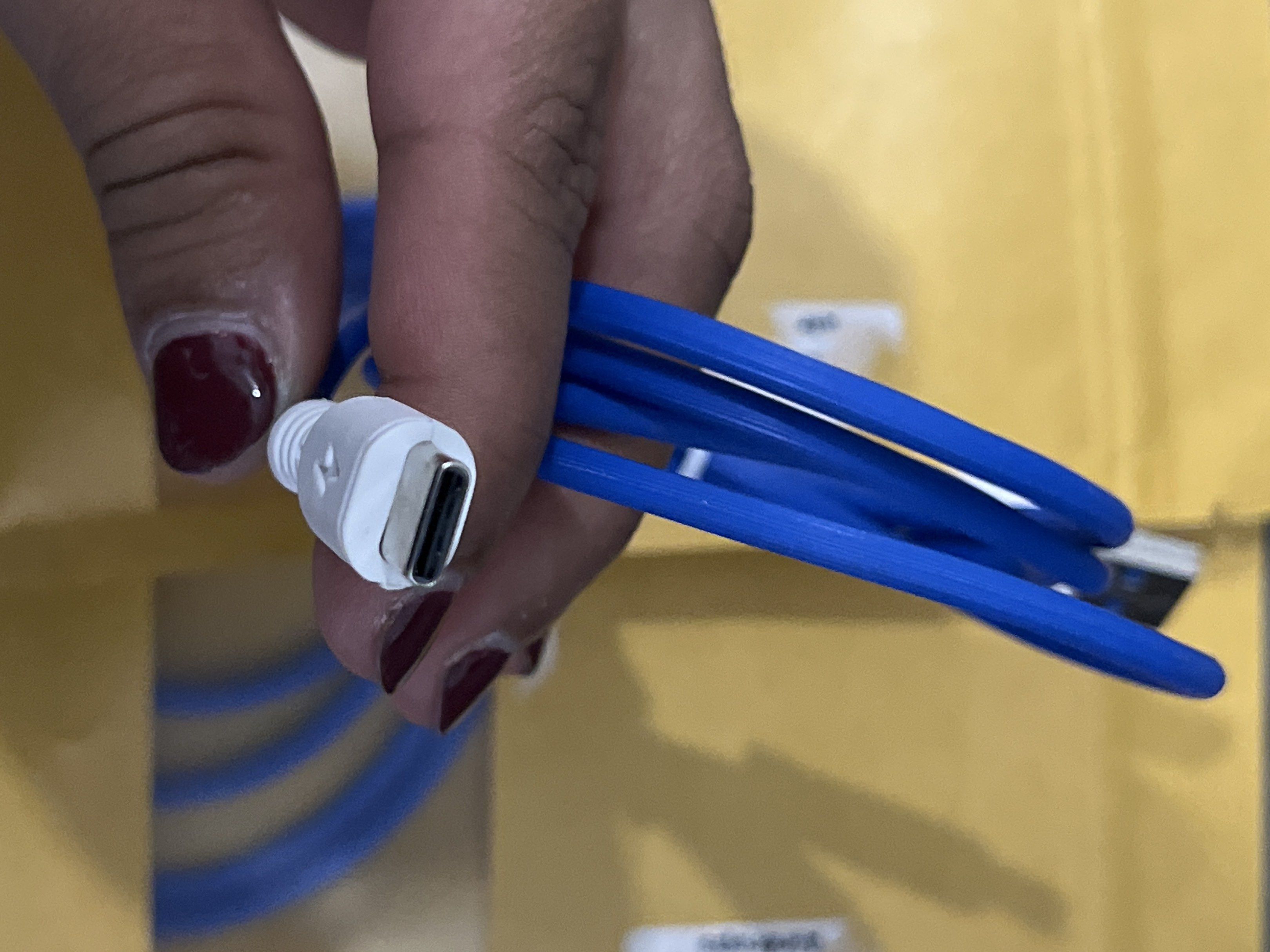 USB-C Charging Cable406034025127628801