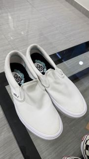 (Category: ) located in . Submitted by Lexphi (Listing ID 1418658740, Image 1). Description: .