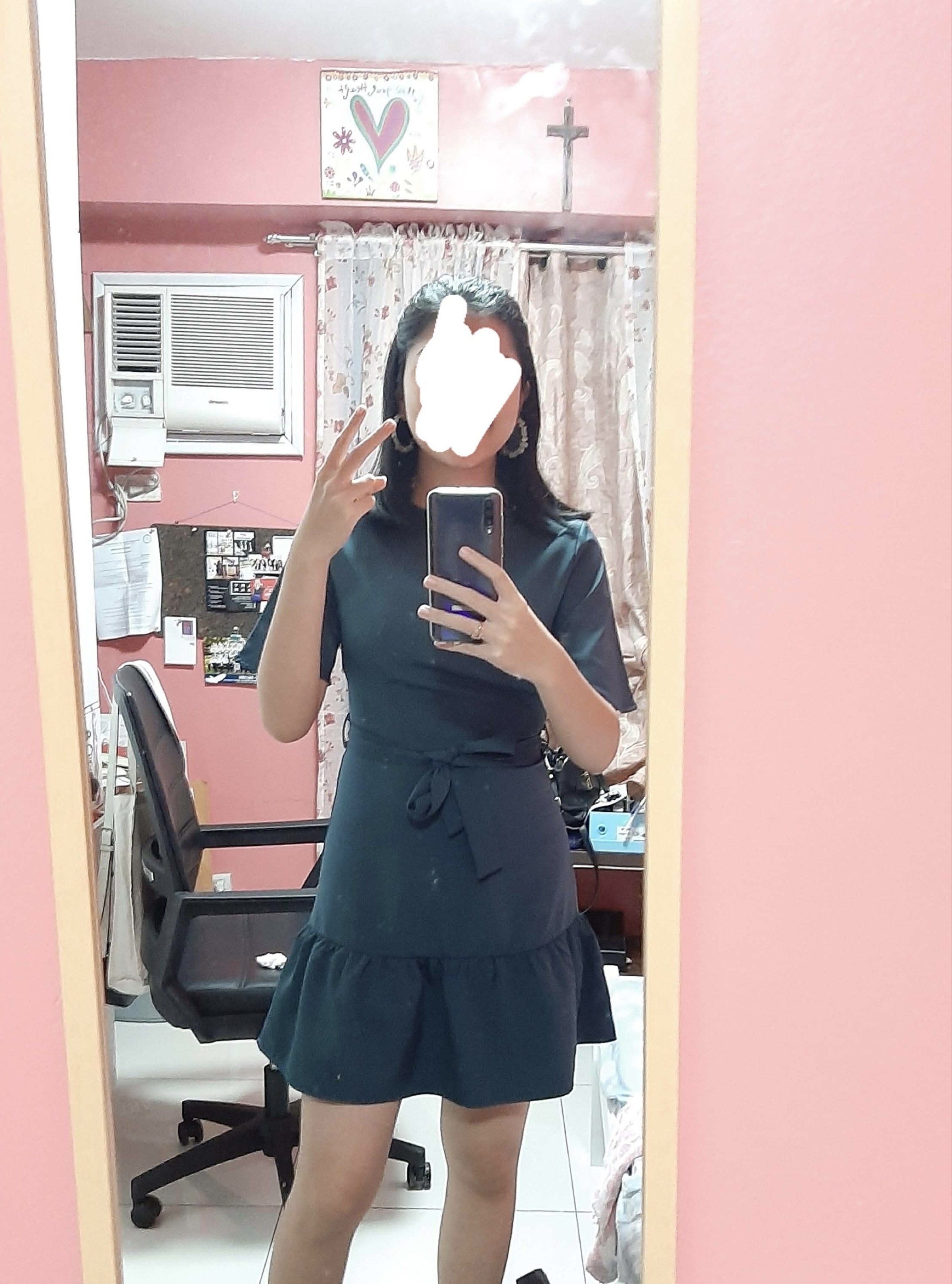Zalora Teal Mini Dress - Size S (Category: Dresses) located in Quezon City. Submitted by annamramirez (Listing ID 1415678586, Image 1). Description: Price is negotiable. ✨ ITEM DESCRIPTION ✨ - Zalora teal dress - Size: S - Features: Tie waist, tiered hem - Sleeves: Short - Neckline: Round - Perfect for various occasions - Stylish and comfortable DIMENSIONS ✨ * Bust: 80cm * Waist: 66cm * Length: 87cm * Sleeve Length: 25.5cm MOP ✨ Gcash.