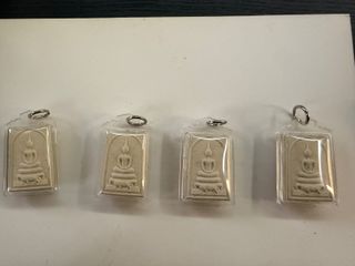 （分類：）位於 。 由 cholelee852 提交（商品編號 1418791640，圖片 1）。簡介： 。