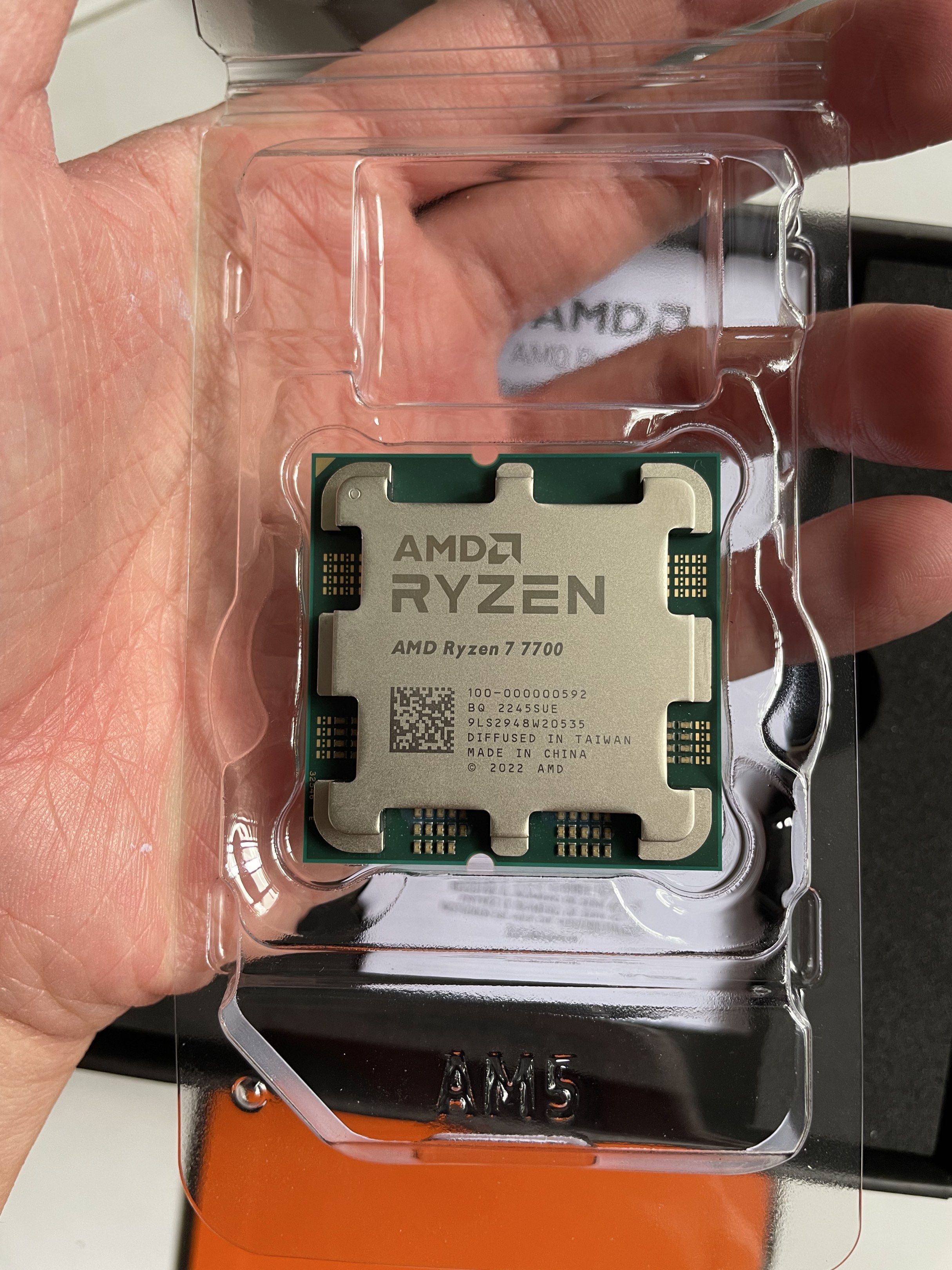AMD Ryzen 7 7700 CPU443231851460044802