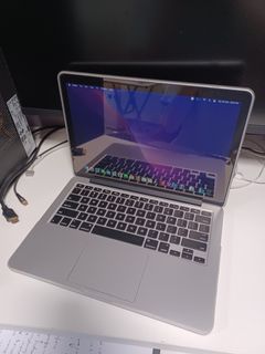 Apple MacBook Pro 2015461058995924520960