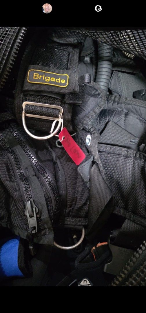 bcd diving set (Category: Other Sports Equipment and Supplies) located in Singapore. Submitted by movingsaleforever (Listing ID 1418852765, Image 1). Description: bought brand new rfs:not diving anymore hence selling off cheap good set good condition.