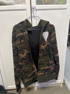 （分類：）位於 。 由 hello_im_booboo 提交（商品編號 1418925656，圖片 1）。簡介： 。