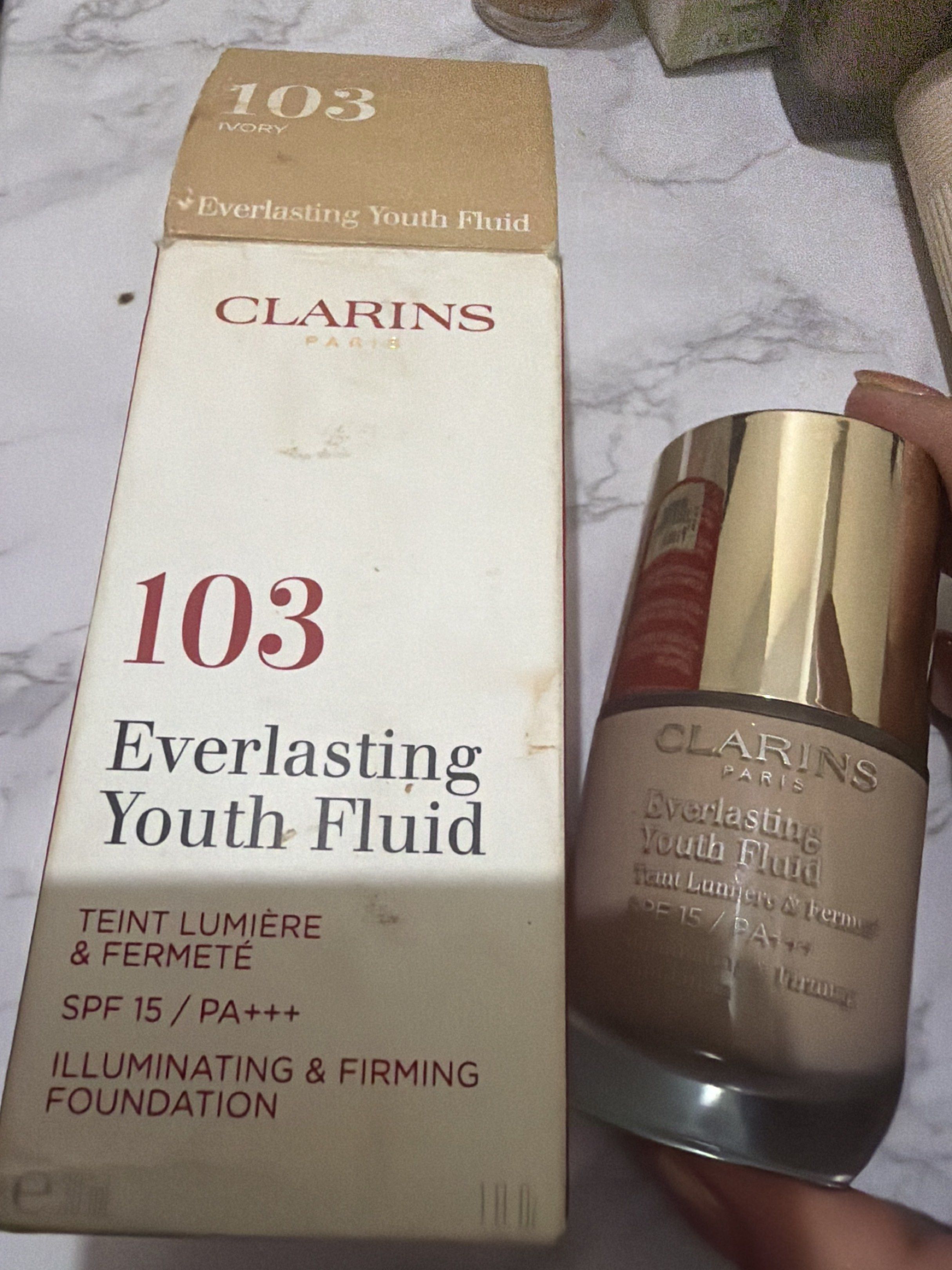 Clarins everlasting youth fluid foundation (Category: Makeup) located in Manila. Submitted by mvx.xv (Listing ID 1418777082, Image 1). Description: Not my shade Shade 103 ivory Just swatched.