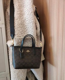 (Category: ) located in . Submitted by k2collection.mnl (Listing ID 1418956303, Image 1). Description: .