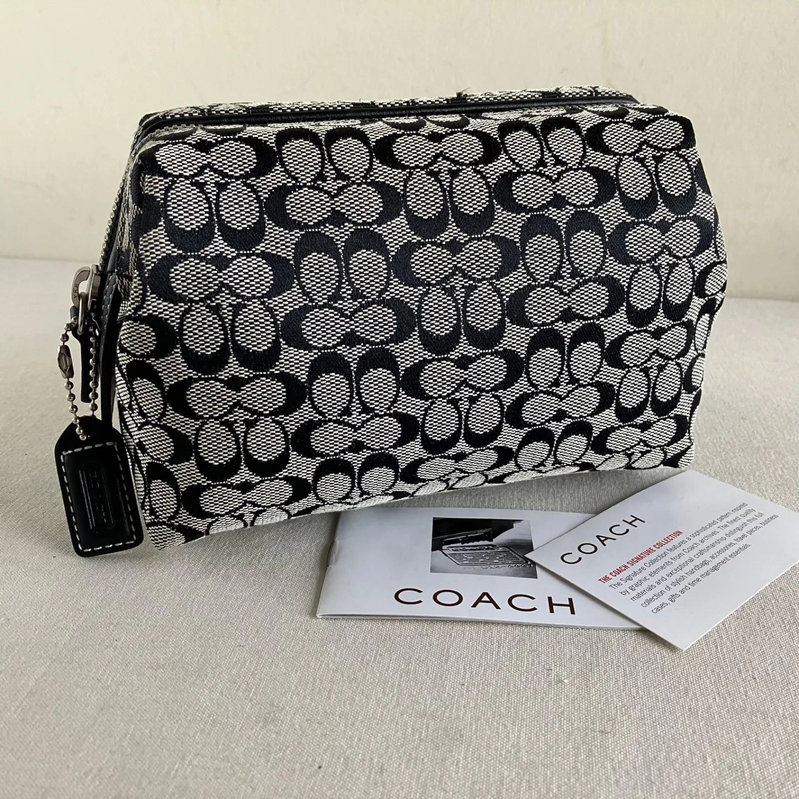 COACH Vintage Signature Canvas Leather Soho Pouch Bag Black 