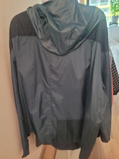 （分類：）位於 。 由 h____t 提交（商品編號 1418873984，圖片 1）。簡介： 。