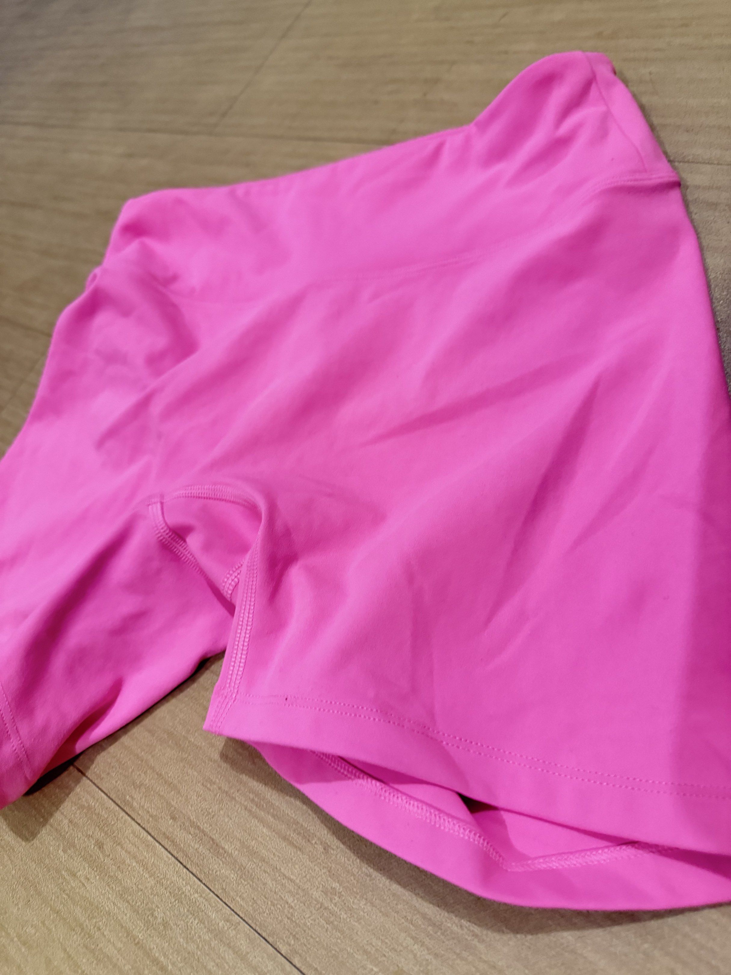 Cotton On Body Active Shorts - LG (Category: Shorts) located in Manila. Submitted by justbagit2 (Listing ID 1418946328, Image 3). Description: - Cotton On Body active shorts - Bright pink color - Size: LG - Made in Vietnam - Fabric: 75% Polyester, 25% Elastane - High-waisted - Ideal for workouts and casual wear.