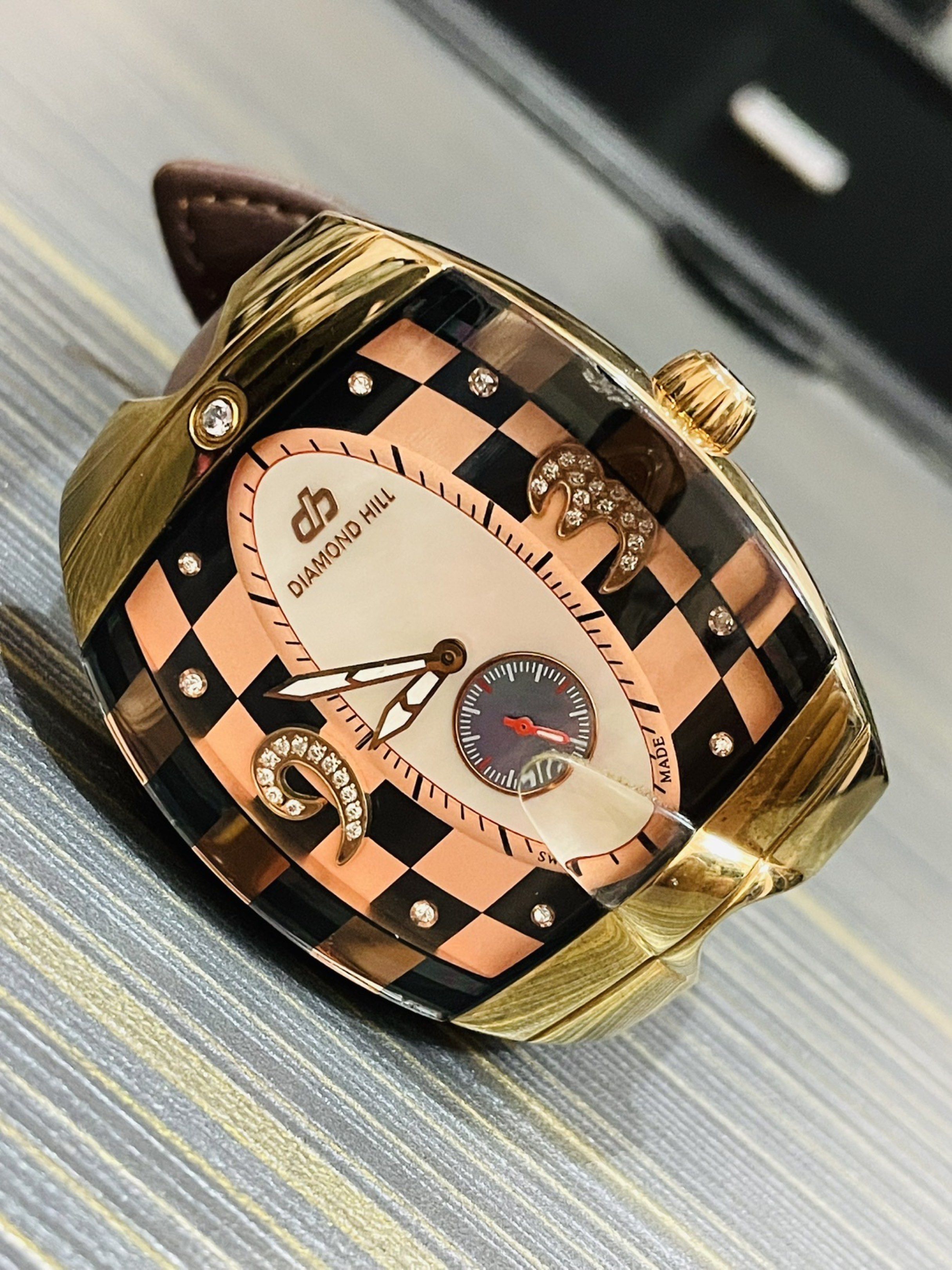 Diamond Hill Swiss Made Watch (Category: Luxury Watches) located in Paranaque City. Submitted by robertsoon.08 (Listing ID 1418922471, Image 1). Description: Diamond Hill Watch Big Size Swiss Quartz Movement 42x53mm case size Original buckle with new leather strap aftermarket Good running condition Authentic/Original Preloved used watch Watch Only!! with provided box ordinary.