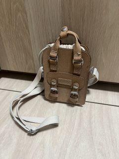 （分類：）位於 。 由 tofupop 提交（商品編號 1418851272，圖片 1）。簡介： 。