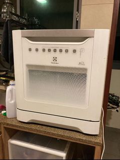 (Category: ) located in . Submitted by wyt30 (Listing ID 1418806557, Image 1). Description: .