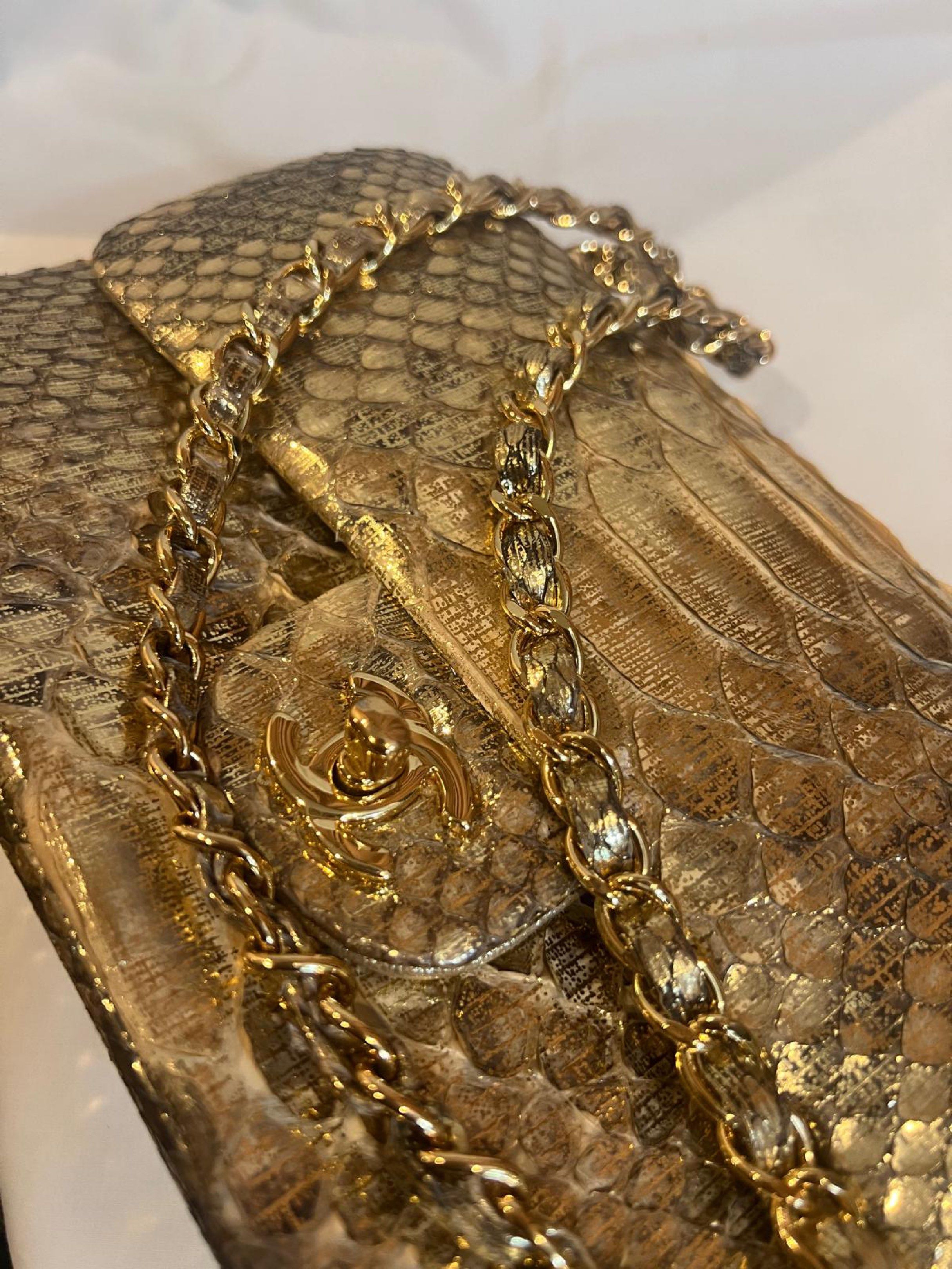 Gold Python bag (Category: Shoulder Bags) located in Singapore. Submitted by gobigorgohome89 (Listing ID 1418972437, Image 1). Description: .