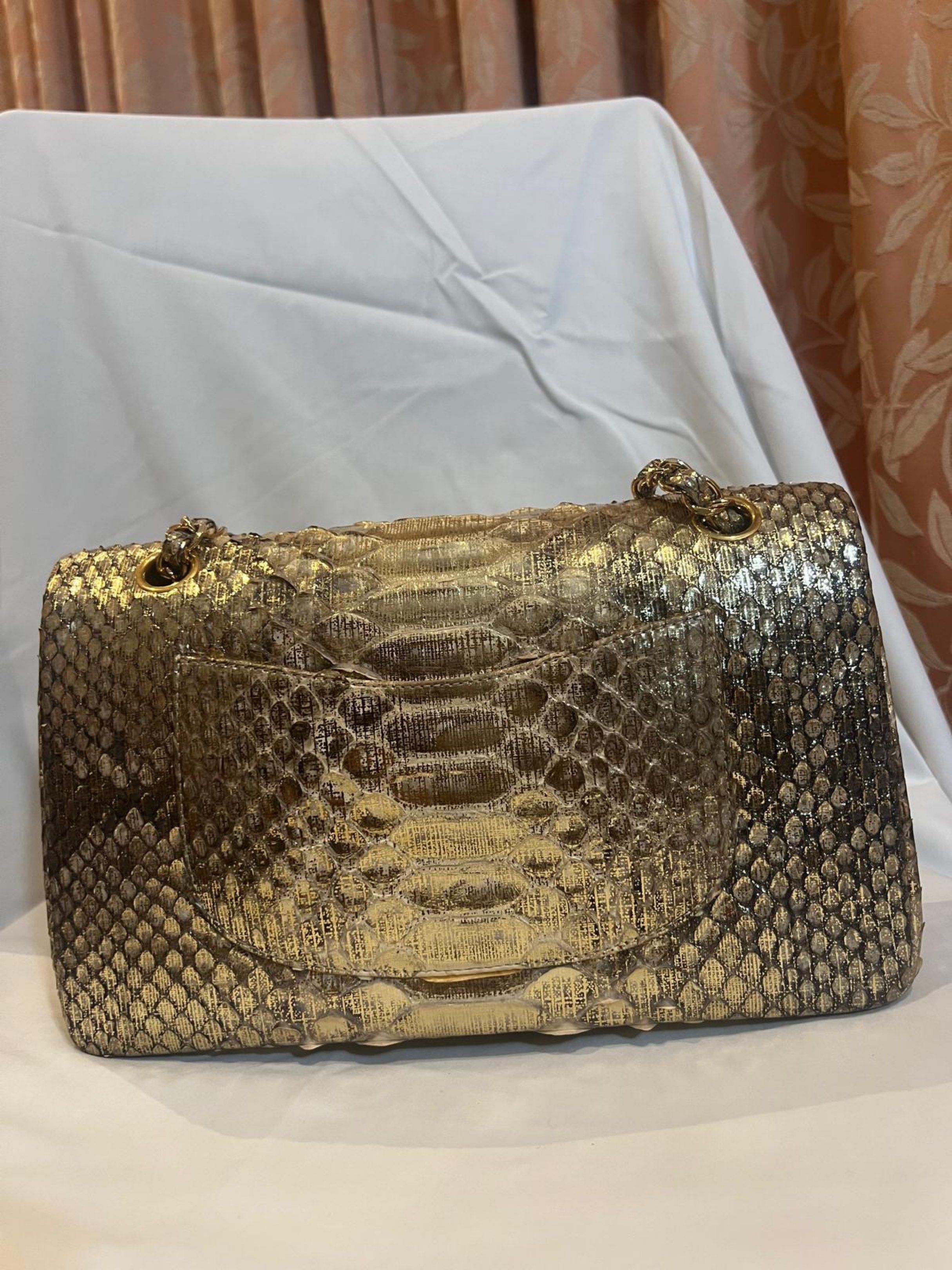 Gold Python bag (Category: Shoulder Bags) located in Singapore. Submitted by gobigorgohome89 (Listing ID 1418972437, Image 3). Description: .