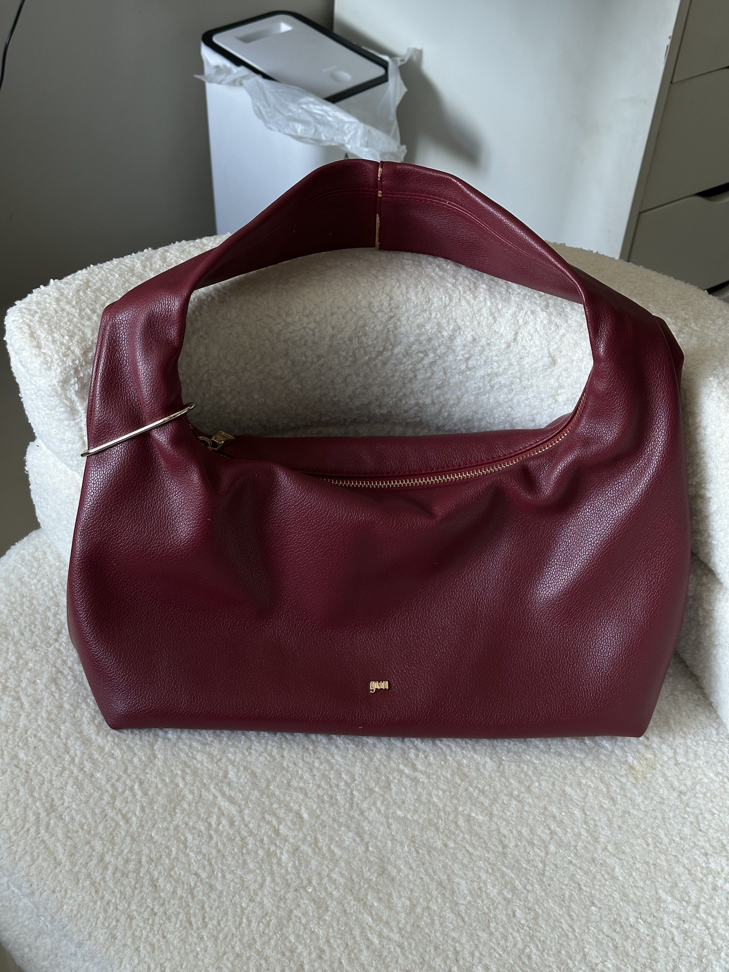 Gvn Hobo Burgundy Bag - Small (Category: Luxury Bags & Wallets) located in Quezon City. Submitted by cstuff_forsale (Listing ID 1418972864, Image 1). Description: 💌 authentic from GVN! 💌 lightly used, pls see the pictures for the condition of the bag 💌 what you see is what you get! 💌 loc: quezon city / taft .
