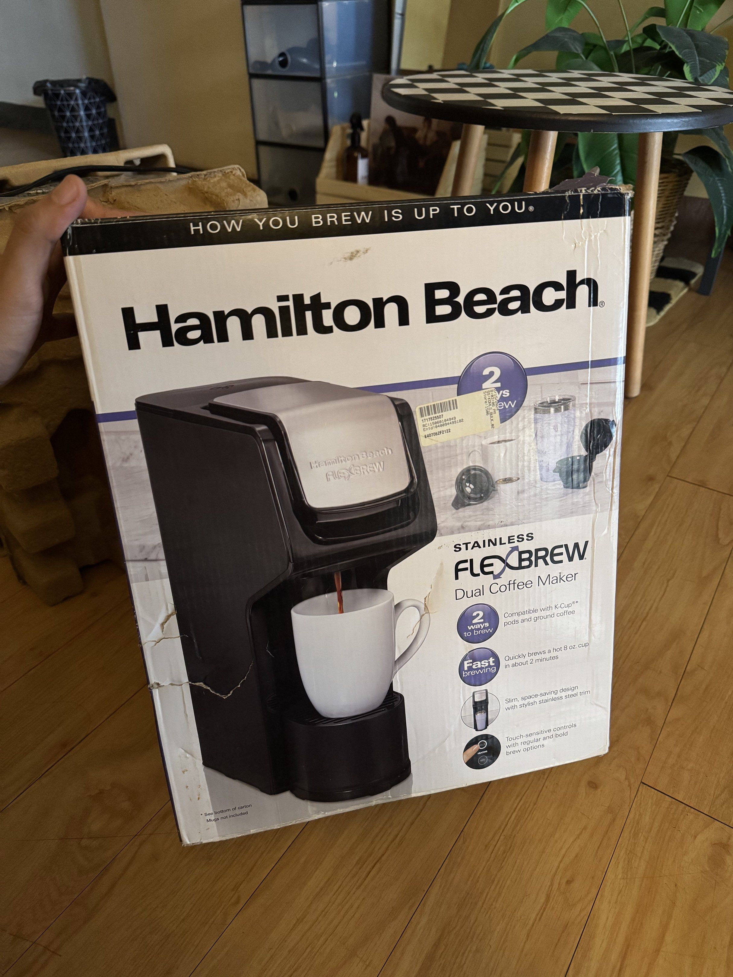 Hamilton Beach FlexBrew Dual Coffee Maker (Category: Coffee Machines & Makers) located in Bacoor. Submitted by dayglow777 (Listing ID 1418830721, Image 2). Description: Rfs: requires 120 volts, 900-1400 watts transformer - Compatible with K-Cup pods and ground coffee. - Includes original box, parts, and manual. Honest Issue: Broken cover of water compartment (see last pic) .