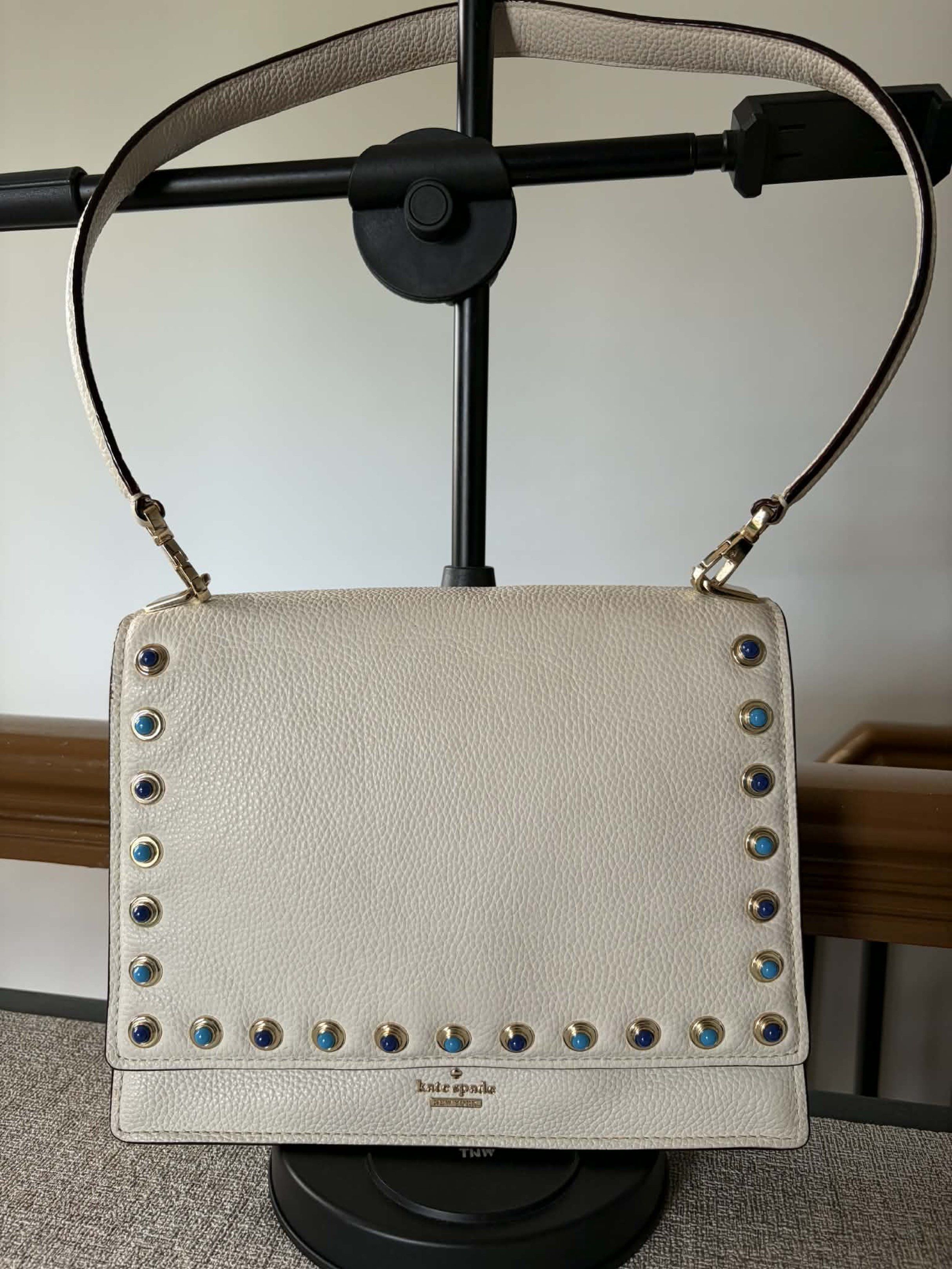 Kate Spade Devoe Street Sophie Shoulder Bag (Category: Luxury Bags & Wallets) located in Dasmarinas. Submitted by melram83 (Listing ID 1418837149, Image 1). Description: Pebbled leather Very light gray color 10.5” x 8” x 2.5” Strap is 13” .