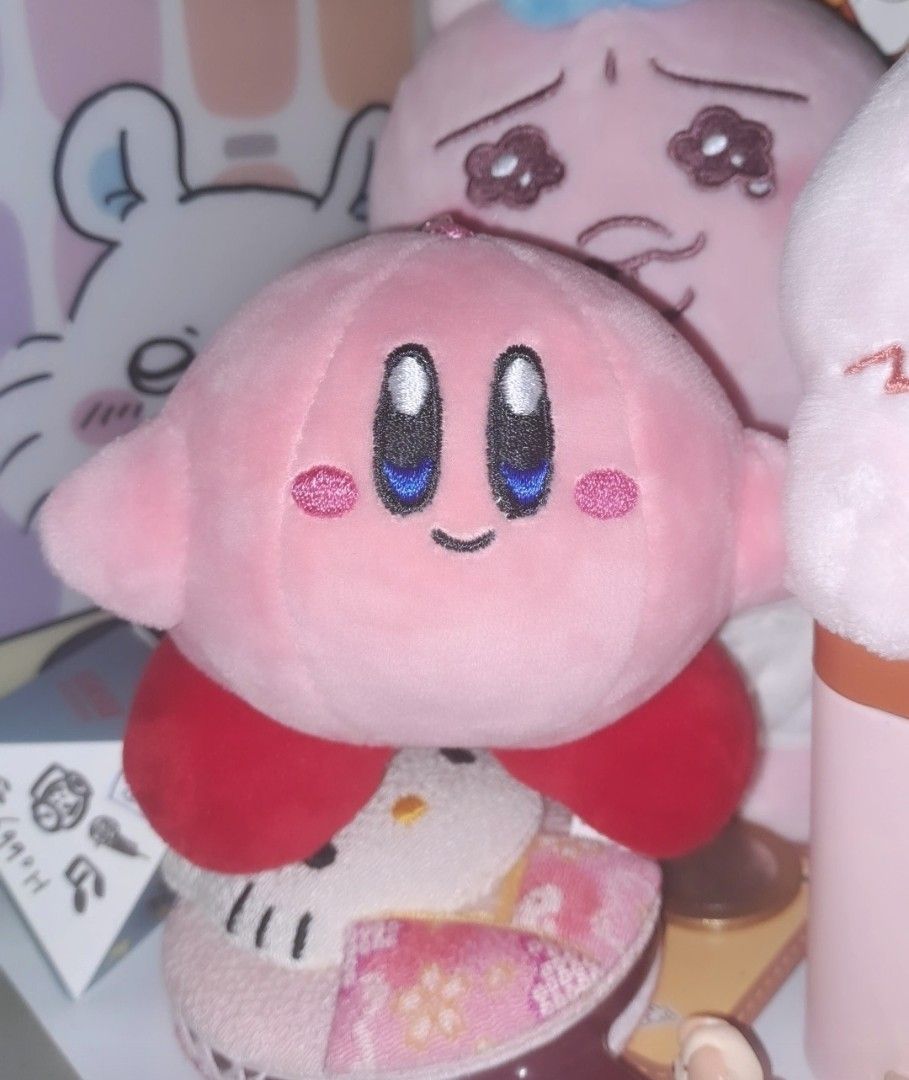 Kirby Keychain 𐔌՞. .՞𐦯 (Category: Character Goods) located in Manila. Submitted by starrvx (Listing ID 1418921577, Image 2). Description: cutie kirby keychain ! brand new and in very good condition ૮ ˶ᵔ ᵕ ᵔ˶ ა mop: gcash mod: jnt.