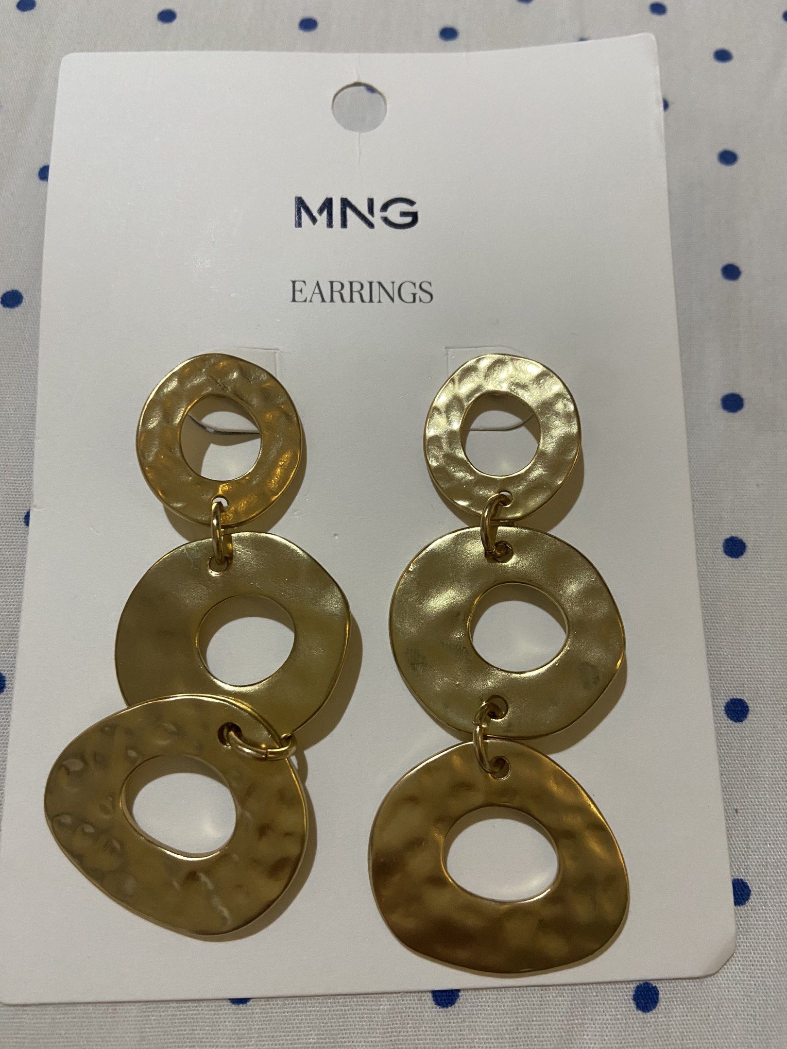 Mango earrings (Category: Earrings) located in Pasig City. Submitted by preluvde (Listing ID 1418882062, Image 1). Description: .