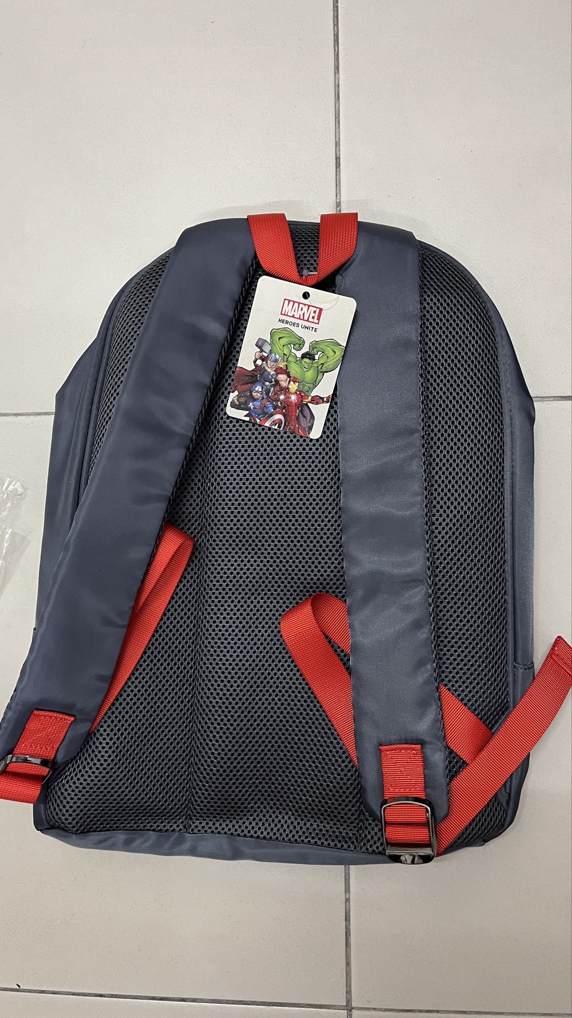 Marvel Backpack (Category: Backpacks) located in Ipoh. Submitted by ostracioncubicus (Listing ID 1418871035, Image 2). Description: Marvel backpack from Shell Grey colour 40x29cm Original marvel merchandise from Shell Brand new Small size, suitable for children .