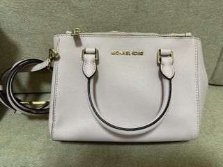 （分類：）位於 。 由 find_another_master 提交（商品編號 1418878327，圖片 1）。簡介： 。