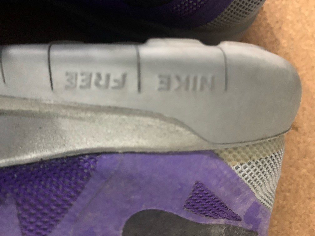 Nike Free 5.0 Flash running shoes in a purple colorway (Category: Sneakers) located in Angeles City. Submitted by jnwsurplus (Listing ID 1418851920, Image 3). Description: Nike Free 5.0 Flash running shoes in a purple colorway.