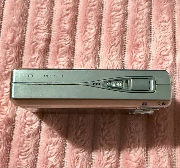 Nikon COOLPIX S510 Digital camera (Category: Cameras) located in Manila. Submitted by seulgistan (Listing ID 1418929565, Image 3). Description: nikon coolpix s510 (NEGOTIABLE FOR SURE BUYER) Details: • 8.1 MP • 3x optical zoom • ISO range 64-2000 • D-lighting feature • Best Shot Selector • CRISP OUTPUT • Face Priority AF • Condition: 7/10 (may scratches & peeling) • Fully functional (flash, zoom, buttons are all working) • Issue: Battery door + s