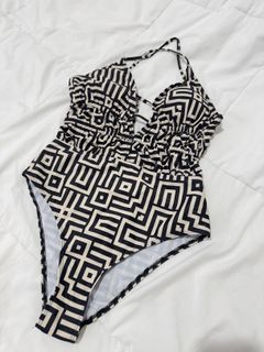 (Category: ) located in . Submitted by vybxx (Listing ID 1418860755, Image 1). Description: .