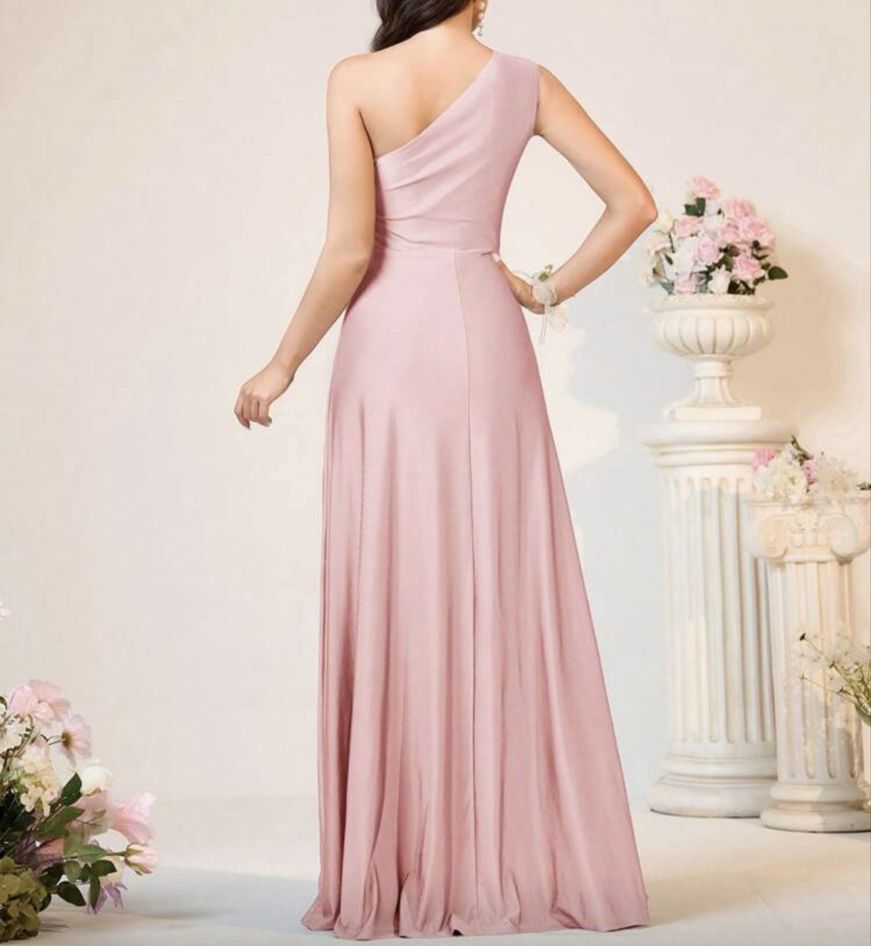 One-Shoulder Blush Rose Formal Dress (Category: Evening dresses & gowns) located in Antipolo. Submitted by etoiles_ (Listing ID 1418976189, Image 2). Description: used once only for a wedding with pads already negotiable - Fabric: Stretch Knit Fabric (semi-stretchable) - Size: XS (bust: 30 cm, waist: 24 cm, length 59cm) - my dimensions: bust 29 cm, waist: 26 cm .