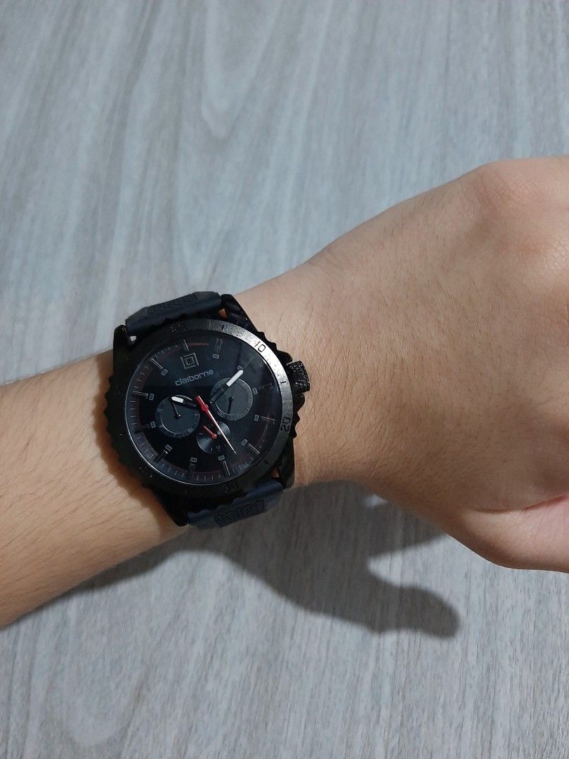 Original Claiborne Classic Men's Watch (Category: Men's Watches) located in Mandaluyong City. Submitted by time_machine28 (Listing ID 1418860975, Image 3). Description: SALE... SALE... SALE SALE... SALE... SALE 1,860 pesos only Claiborne Classic Men's Watch original / legit brand new condition 9.5/10 ratings black tone black silicon strap bought in US watch only no box fits up to 7.5 inches wrist size 43mm mandaluyong location here mop: bdo or gc