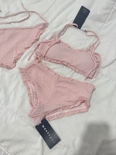 (Category: ) located in . Submitted by vybxx (Listing ID 1418859933, Image 1). Description: .