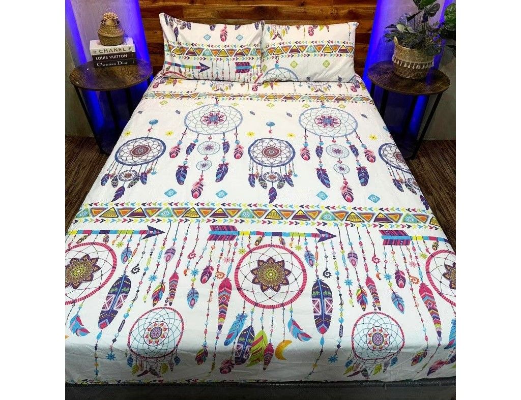 Preloved Bedsheet and 4pcs. Pillowcase Set (Category: Bed Frames & Mattresses) located in Makati City. Submitted by annsniftynook (Listing ID 1418790106, Image 1). Description: Preloved finds in great condition! Clean, well-kept, and ready to wear. Please send screenshots of your chosen items so we can pack the right ones for you. Pin Location: JC Breelyn Printing Services near PRC, Makati Shipping fee not included. Buyer to shoulder the shipping