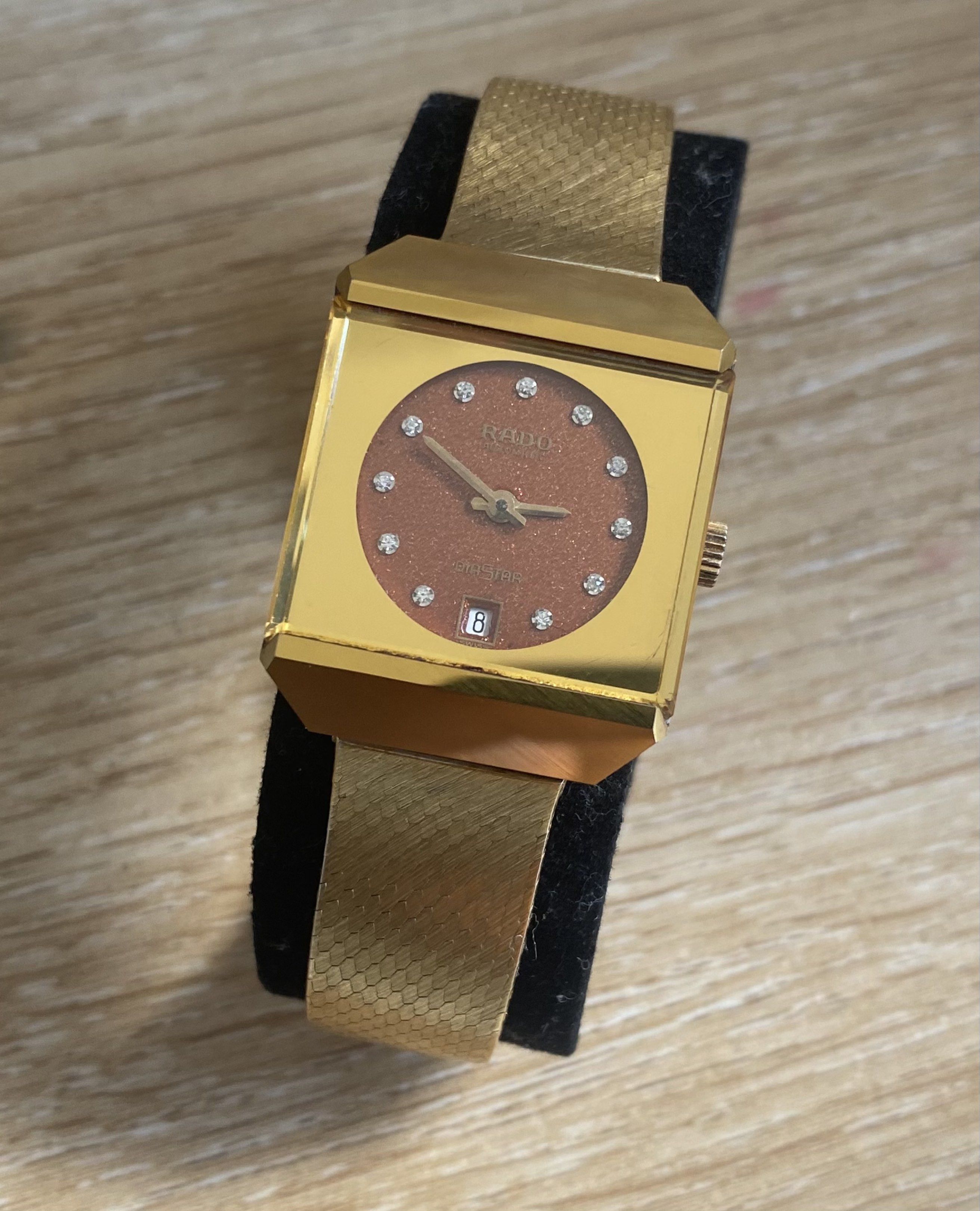 Rado Diastar with Rolled GOLD strap (Category: Luxury Watches) located in Olongapo. Submitted by timeisgoldyoyongpinoy (Listing ID 1418857083, Image 1). Description: FOR SALE!🙂 ORIGINAL RADO DIASTAR •Automatic with self winding •RADO 565.0223.3 • Serial: 24811945 •Scratch Proof •Strap: Rolled GOLD made in Germany •Case size: 23mm X 29mm •Newly Serviced •Working well ₱rice: 22,000 ~Cash on Delivery via LBC ~For COD / COP : 1,000 pesos DOWN PAYMEN
