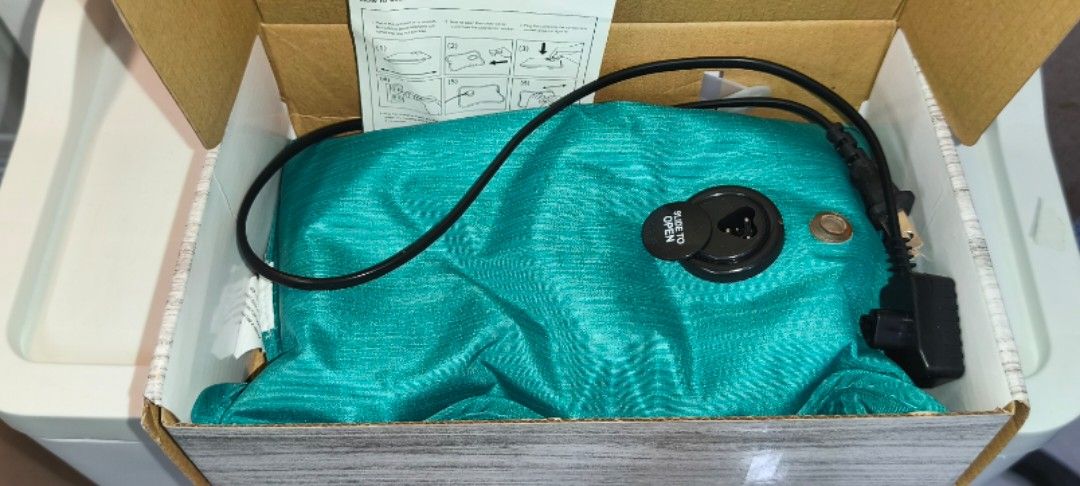Relief Hot Compress (Category: Medical Supplies & Tools) located in Cavite. Submitted by robie16lex-77627 (Listing ID 1418830413, Image 3). Description: Relief Hot Compress is designed for easy use and provides warmth and comfort. It helps to relieve muscle pain and neck pain. It heats up in 8-10 minutes and has an automatic shut-off feature. It can stay warm for 2-4 hours. The box includes the hot compress and instructions. *opened only but neve
