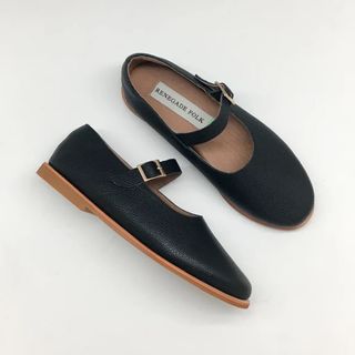 (Category: ) located in . Submitted by jayms_closet (Listing ID 1418844835, Image 1). Description: .