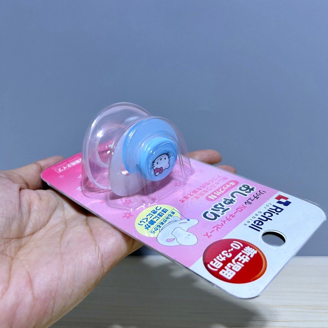 Richell Sanrio Hello Kitty Pacifier with Cap (for babies 0-3 months) - Php 200 (Category: Soothers & Pacifiers) located in Davao. Submitted by pandorastoybox (Listing ID 1418872011, Image 3). Description: Richell Sanrio Hello Kitty Pacifier with Cap (for babies 0-3 months) - Php 200.