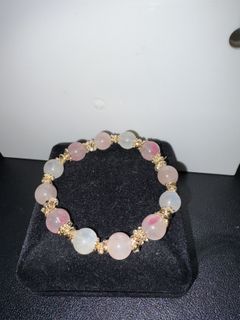 (Category: ) located in . Submitted by maygenessa (Listing ID 1418801209, Image 1). Description: .