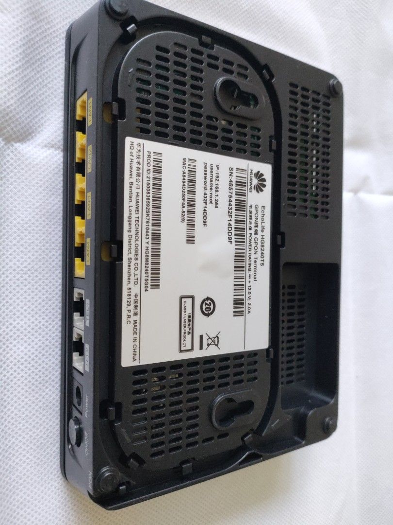 Singtel Huawei HG8240TS Optical Network Router with power adapter442881728809553922