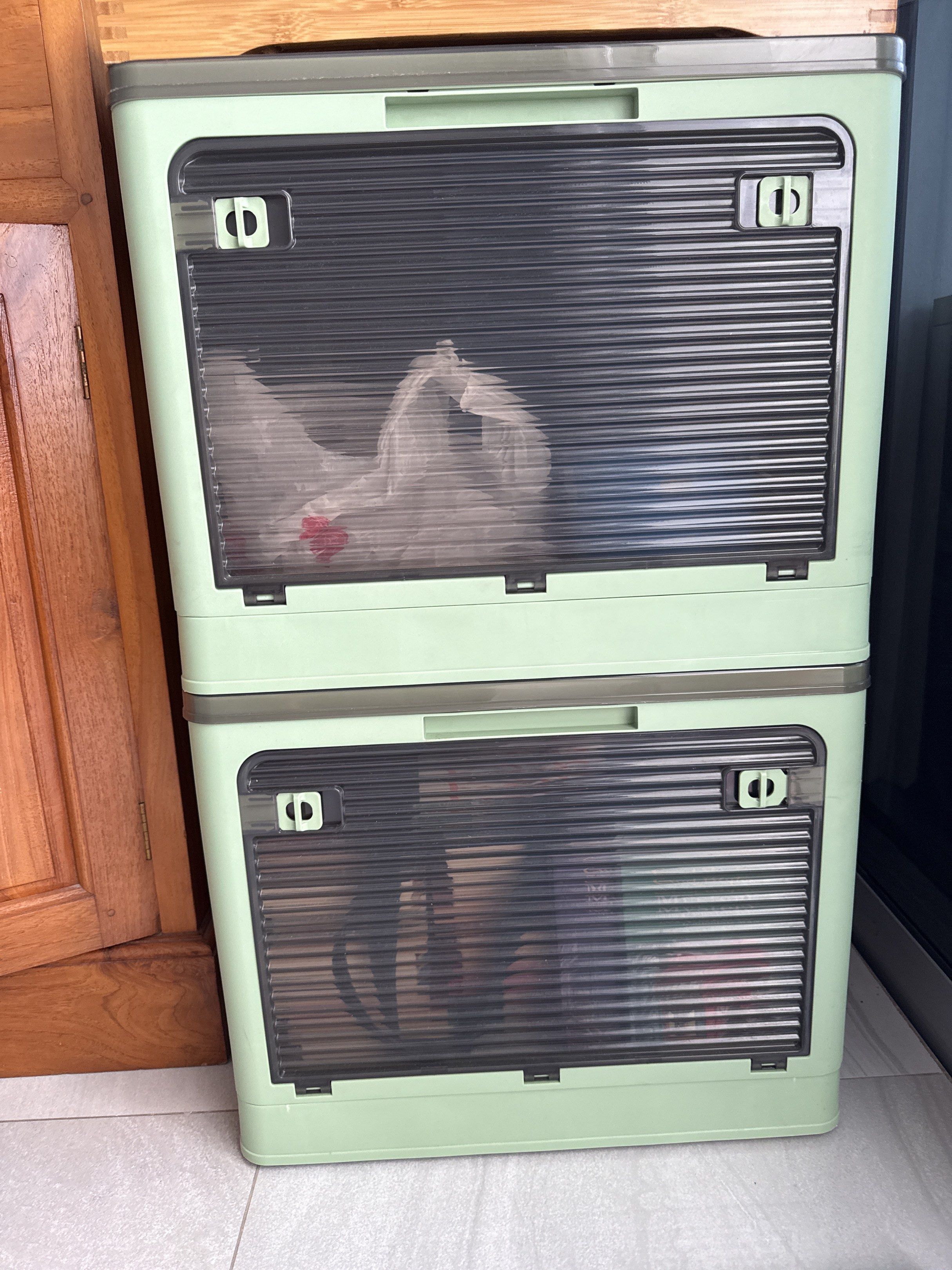 Stackable Storage Box - Green (Category: Storage Boxes & Baskets) located in Singapore. Submitted by shilpic.owl (Listing ID 1418848217, Image 1). Description: Individual price $10 XL STORAGE, stackable , durable and looks good .