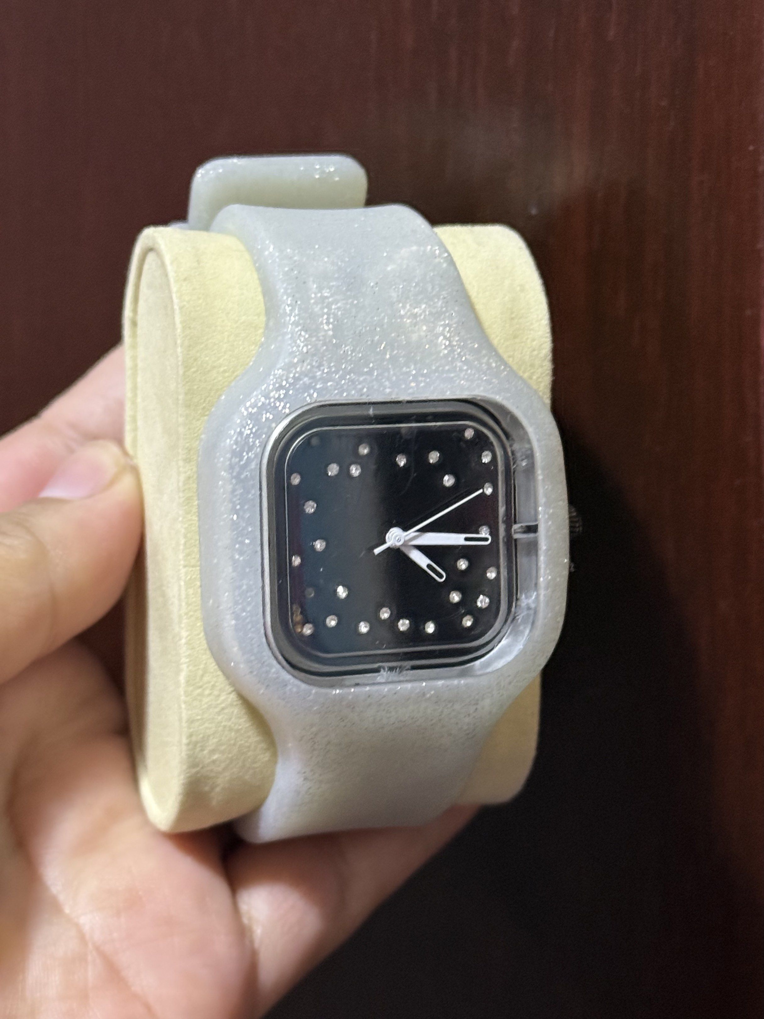 Swap Watch - Square Face (Category: Women's Watches) located in Manila. Submitted by lbiliran1346900 (Listing ID 1418918824, Image 1). Description: .