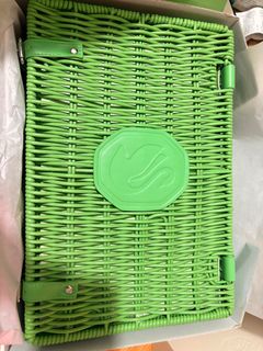 （分類：）位於 。 由 yyddnn 提交（商品編號 1418937061，圖片 1）。簡介： 。