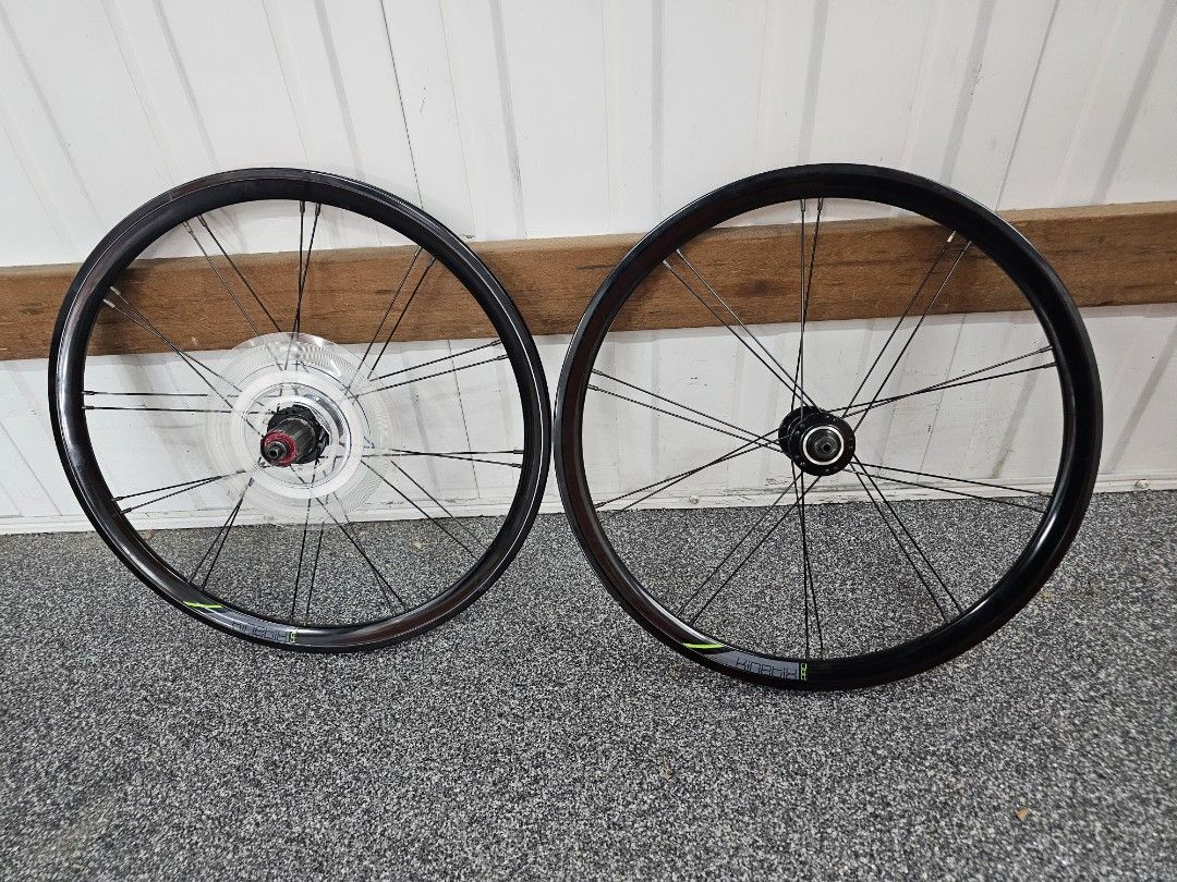 Kinetix Rack Lock Tern Kinetix Pro X 20