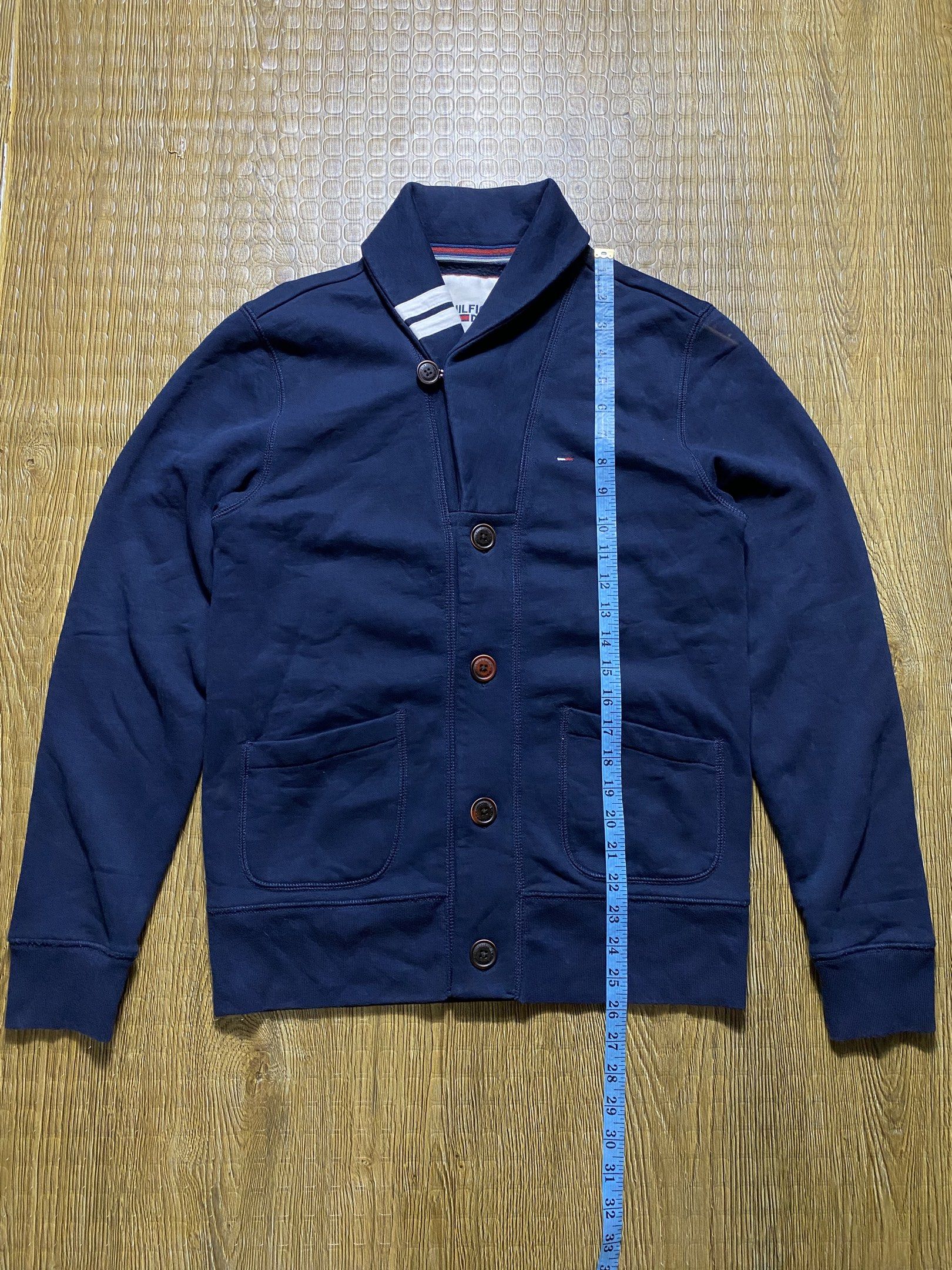 Tommy Hilfiger Denim Shawl Collar Sweater (Category: Coats, Jackets and Outerwear) located in San Fernando. Submitted by LukexCataleyaStuff (Listing ID 1418809015, Image 3). Description: TOMMY HIFIGER (Swal Collar/Navy Blue Botton Down Sweater) Small 26x18 Excelent to As New Condi 10/10 Price: P1,100 + SF.