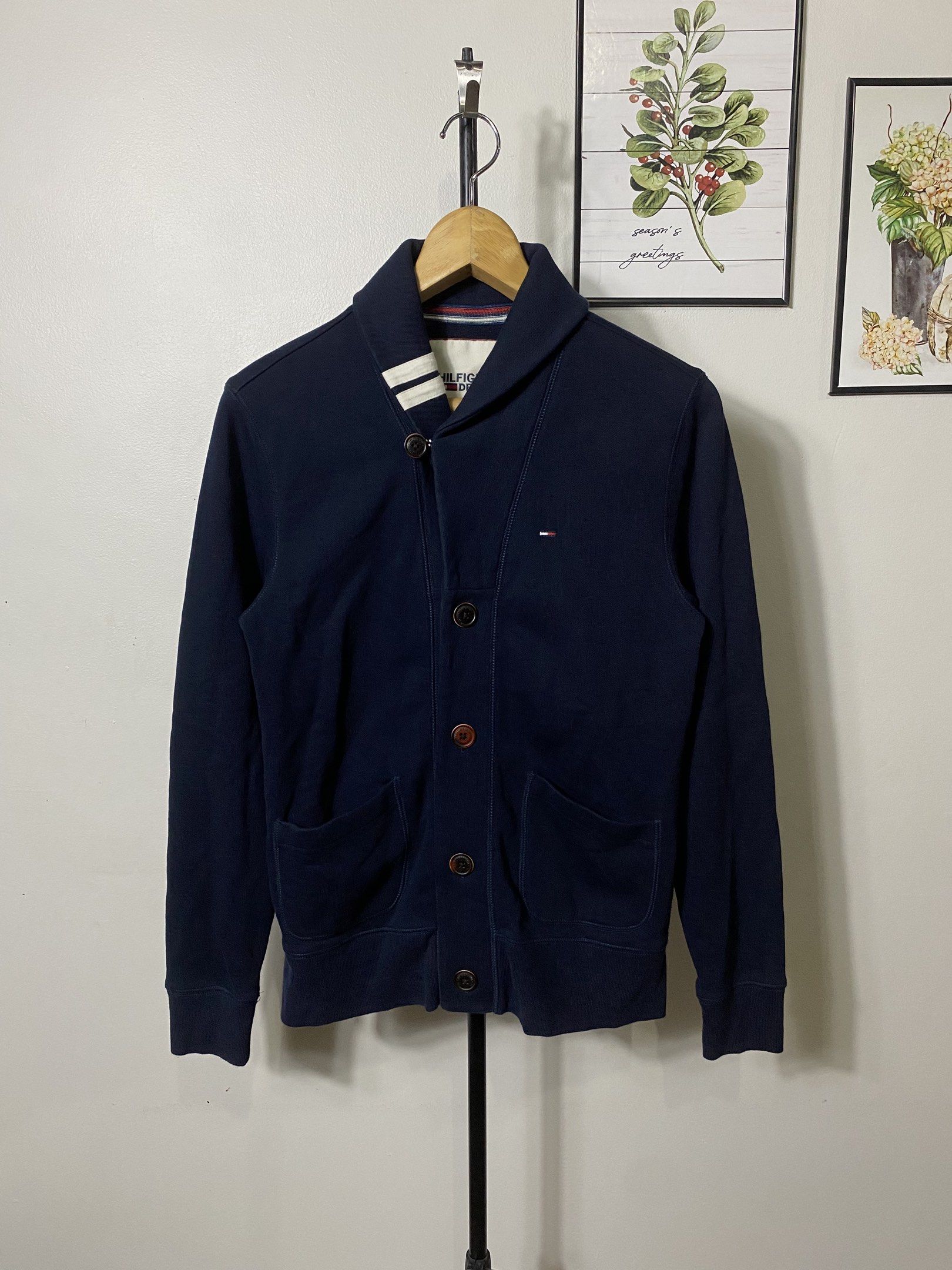 Tommy Hilfiger Denim Shawl Collar Sweater (Category: Coats, Jackets and Outerwear) located in San Fernando. Submitted by LukexCataleyaStuff (Listing ID 1418809015, Image 1). Description: TOMMY HIFIGER (Swal Collar/Navy Blue Botton Down Sweater) Small 26x18 Excelent to As New Condi 10/10 Price: P1,100 + SF.