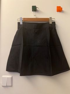 （分類：）位於 。 由 ceceesells 提交（商品編號 1418882782，圖片 1）。簡介： 。