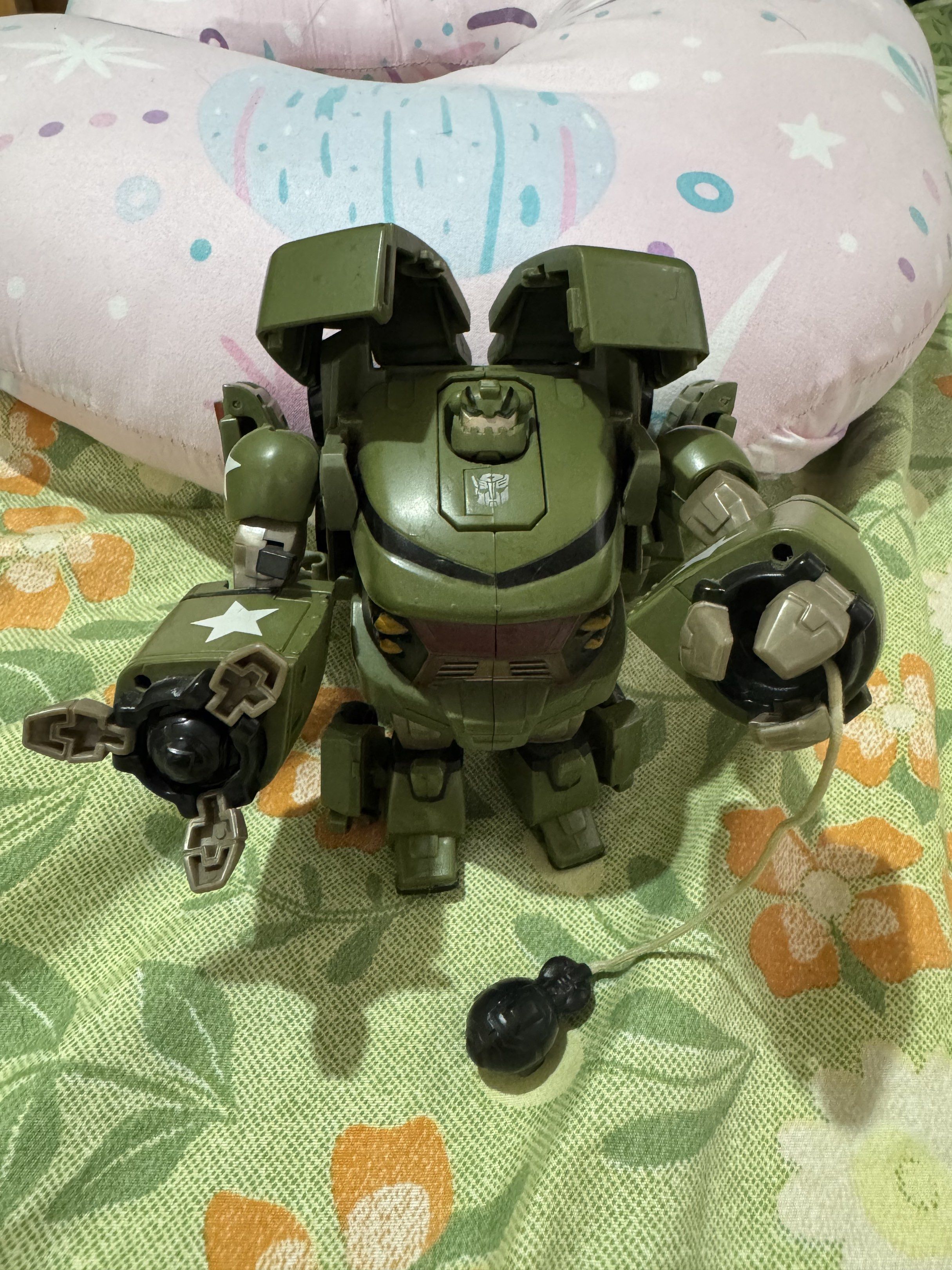 Transformers Animated Bulkhead (Category: Action & Battle Toys) located in Manila. Submitted by irvinekinn34805 (Listing ID 1418858410, Image 1). Description: Transformers Animated Bulkhead Voyager Class Actual picture Nakadisplay lang sa glass kabinet Meet ups? Depende pero pasig area ako or Lalamove LBC kayo mag babayad delivery fee Last price napo rare na po yan.