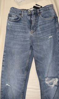(Category: ) located in . Submitted by preloved__cw (Listing ID 1418924504, Image 1). Description: .