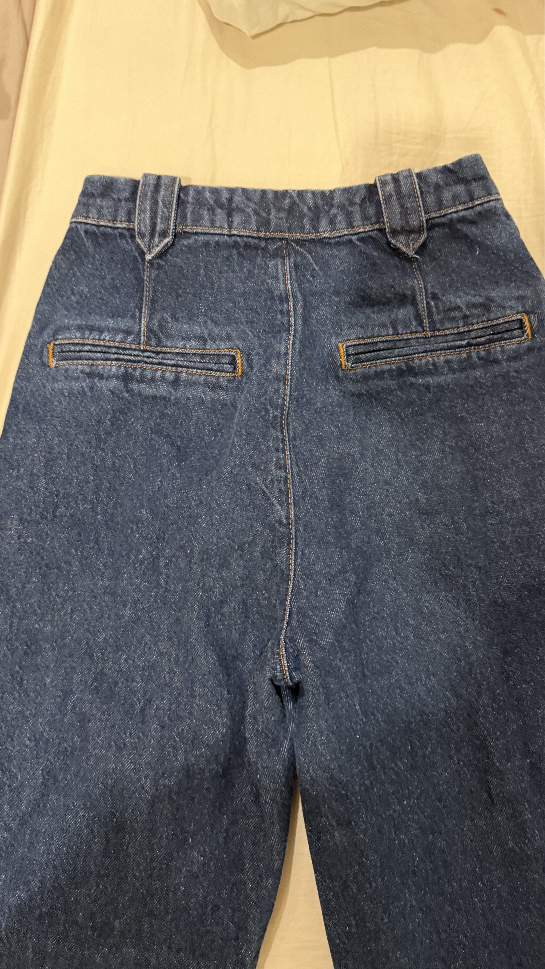 Zara high-waisted denim jeans (Category: Jeans) located in Quezon City. Submitted by preloved__cw (Listing ID 1418897687, Image 3). Description: Authentic Zara High waisted jeans Size: 32 (23-25) Fits xxs-small frames only Pls msg for ww pics! ☺️ (NO MEASUREMENTS).