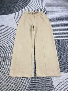 (Category: ) located in . Submitted by .fashionaddict (Listing ID 1418800195, Image 1). Description: .